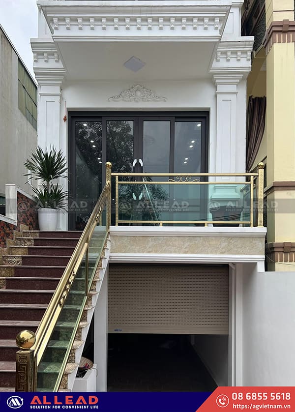 mẫu cửa nhôm màu ghi xám đẹp