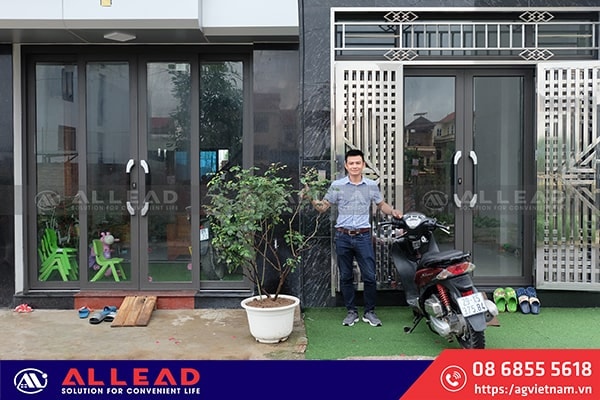Chọn Sơn Cửa Chính Màu Gì Đẹp?
