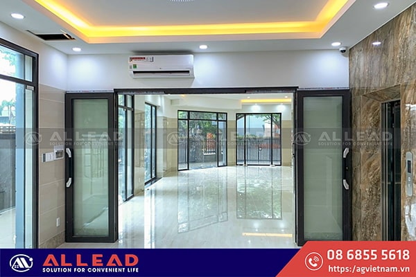 6 Điều Khi Chọn Kích Thước Cửa Đi 4 Cánh Bạn Không Được Bỏ Qua